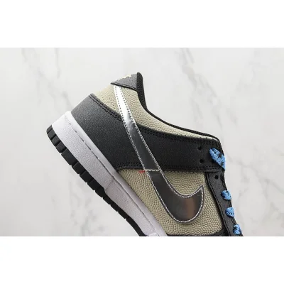 Nike Dunk Low "Starry Laces" фото № 3 Nike Dunk Low "Starry Laces" фото № 3