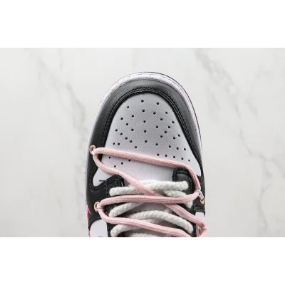 Nike Dunk Low Multi Swoosh "Black/White/Pink" фото № 4 Nike Dunk Low Multi Swoosh "Black/White/Pink" фото № 4