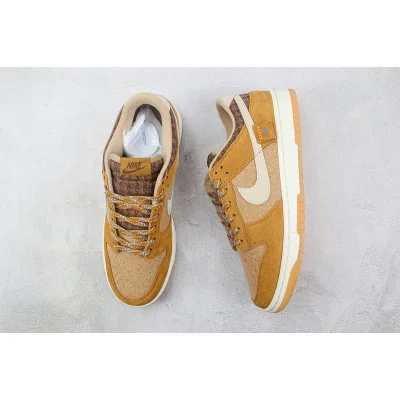 Nike Dunk Low "Teddy Bear" фото № 6