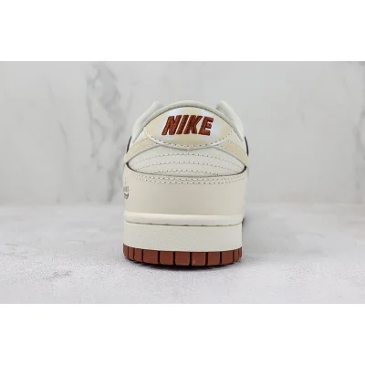 MLB x Nike SB Dunk Low "Light Brown" фото № 9 MLB x Nike SB Dunk Low "Light Brown" фото № 9