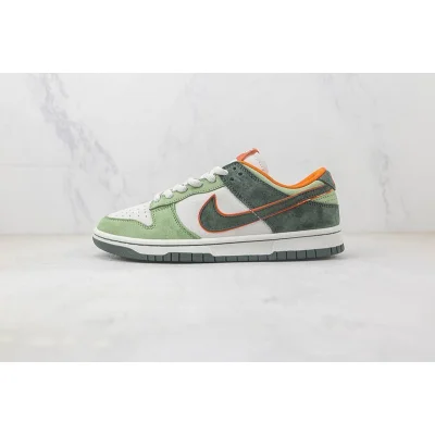 Otomo Katsuhiro x Nike SB Dunk Low "Steamboy OST" фото № 2 Otomo Katsuhiro x Nike SB Dunk Low "Steamboy OST" фото № 2
