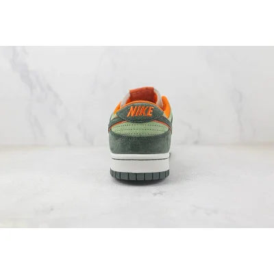 Otomo Katsuhiro x Nike SB Dunk Low "Steamboy OST" фото № 8 Otomo Katsuhiro x Nike SB Dunk Low "Steamboy OST" фото № 8