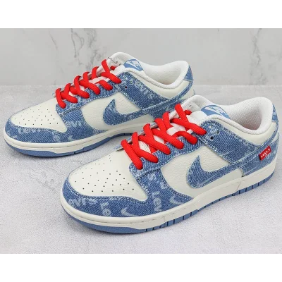 Levi's x Nike Dunk Low "Jeans Blue" фото № 5 Levi's x Nike Dunk Low "Jeans Blue" фото № 5