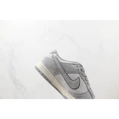 Otomo Katsuhiro x Nike SB Dunk Low "Steamboy OST/Grey" фото № 3