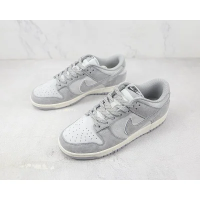 Otomo Katsuhiro x Nike SB Dunk Low "Steamboy OST/Grey" фото № 5