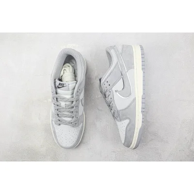 Otomo Katsuhiro x Nike SB Dunk Low "Steamboy OST/Grey" фото № 7