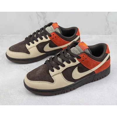Nike Dunk Low "Red Panda" фото № 5 Nike Dunk Low "Red Panda" фото № 5