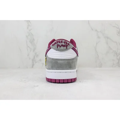 Nike Dunk Low "Water The Plant/Purple" фото № 9 Nike Dunk Low "Water The Plant/Purple" фото № 9