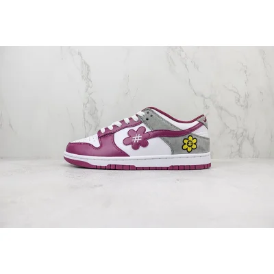 Nike Dunk Low "Water The Plant/Purple" фото № 2 Nike Dunk Low "Water The Plant/Purple" фото № 2