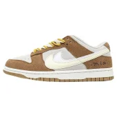 Nike Dunk Low "85/Medium Curry"