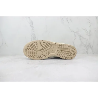 Nike Dunk Low "Golden Swoosh" фото № 8