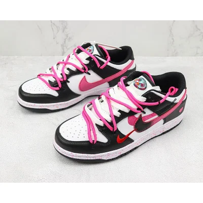 Nike Dunk Low Multi Swoosh «White/Black/Pink/Red» фото № 5 Nike Dunk Low Multi Swoosh «White/Black/Pink/Red» фото № 5