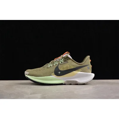 Nike Pegasus Trail 5 "Desert Canyon" фото № 5 Nike Pegasus Trail 5 "Desert Canyon" фото № 5