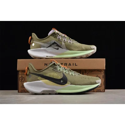 Nike Pegasus Trail 5 "Desert Canyon" фото № 4 Nike Pegasus Trail 5 "Desert Canyon" фото № 4