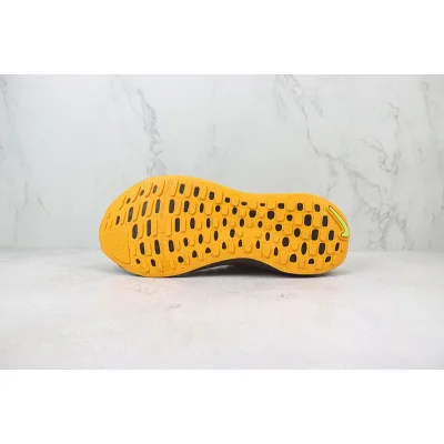 Nike ReactX Infinity Run 4 "No Finish Line" фото № 8 Nike ReactX Infinity Run 4 "No Finish Line" фото № 8