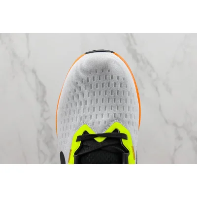 Nike Winflo 10 "White/Volt/Laser Orange" фото № 3
