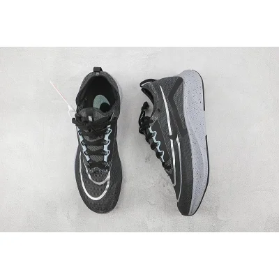 Nike Zoom Fly 4 "Dark Smoke Grey" фото № 7 Nike Zoom Fly 4 "Dark Smoke Grey" фото № 7