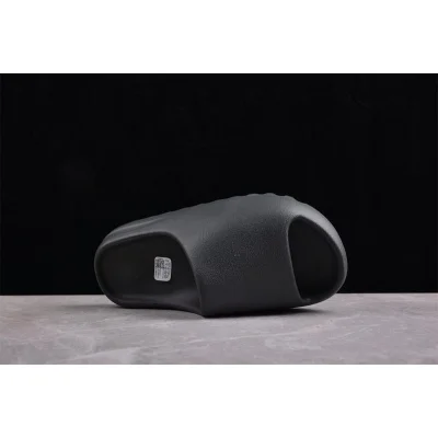 Adidas Yeezy Slides "Dark Onyx" фото № 3