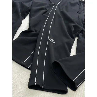 Штаны Balenciaga 3B Sport Icon "Black" фото № 5 Штаны Balenciaga 3B Sport Icon "Black" фото № 5