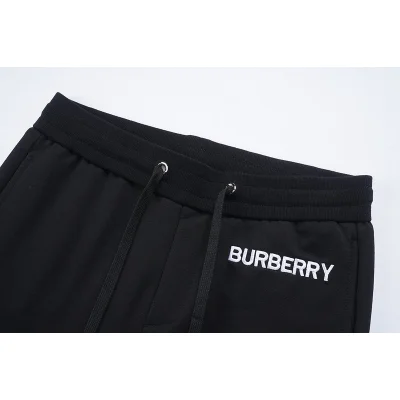 Штаны Burberry With Logo On The Whole Pocket "Black" фото № 4 Штаны Burberry With Logo On The Whole Pocket "Black" фото № 4