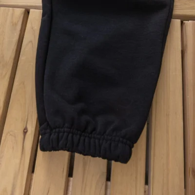 Штаны Represent Owners Club Side Zip Pockets "Black" фото № 3 Штаны Represent Owners Club Side Zip Pockets "Black" фото № 3