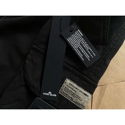 Штаны Stone Island Tapered With Big Pockets "Black" фото № 8 Штаны Stone Island Tapered With Big Pockets "Black" фото № 8
