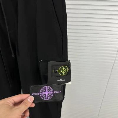 Штаны Stone Island With Massive Pocket "Black" фото № 2 Штаны Stone Island With Massive Pocket "Black" фото № 2