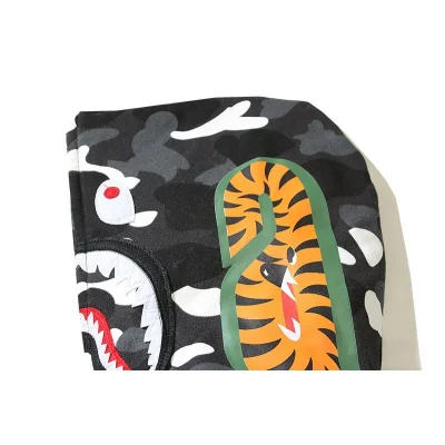 Худи A Bathing Ape Pocket Camouflage Shark On Hood Zip "Black" фото № 5 Худи A Bathing Ape Pocket Camouflage Shark On Hood Zip "Black" фото № 5