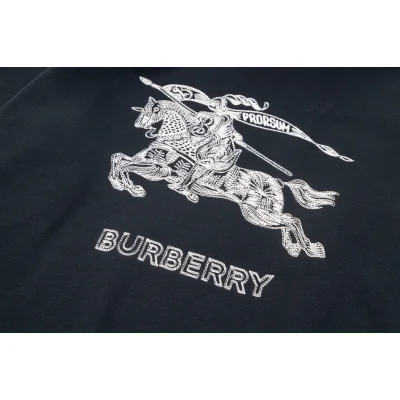 Худи Burberry Embroidered Pattern "Black" фото № 3 Худи Burberry Embroidered Pattern "Black" фото № 3