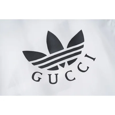 Ветровка Gucci X Adidas Big And Small Logo "White" фото № 7 Ветровка Gucci X Adidas Big And Small Logo "White" фото № 7
