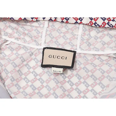 Ветровка Gucci Many Small Letters Print "White/Violet" фото № 2 Ветровка Gucci Many Small Letters Print "White/Violet" фото № 2