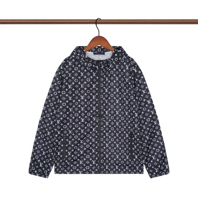 Ветровка Louis Vuitton Small Stars And Flowers Of The Brand "Black/White" фото № 6 Ветровка Louis Vuitton Small Stars And Flowers Of The Brand "Black/White" фото № 6