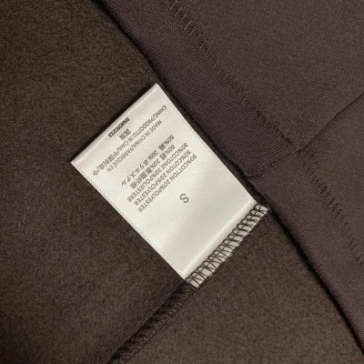 Лонгслив Fear Of God Text Logo "Vinous" фото № 2