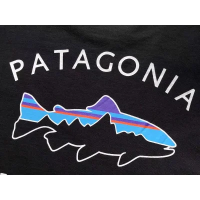 Лонгслив Patagonia Mountain View Inside Fish "Black" фото № 5 Лонгслив Patagonia Mountain View Inside Fish "Black" фото № 5