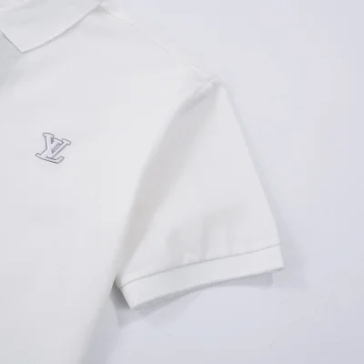 Поло Louis Vuitton Branded Clasp "White" фото № 6 Поло Louis Vuitton Branded Clasp "White" фото № 6