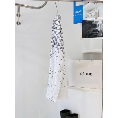 Рубашка Louis Vuitton Print Of Small Brand Inscriptions "White" фото № 6 Рубашка Louis Vuitton Print Of Small Brand Inscriptions "White" фото № 6