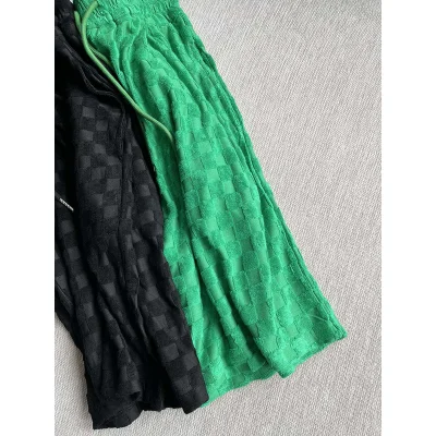 Шорты Bottega Veneta Monochrome "Green" фото № 6