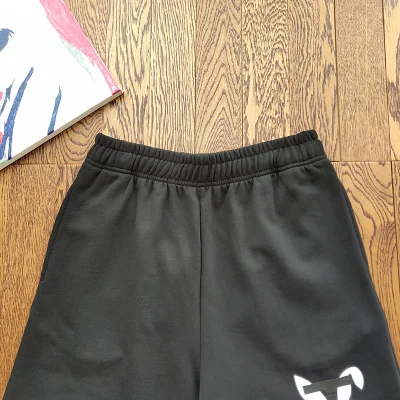 Шорты Burberry With The Hare Logo "Black" фото № 9