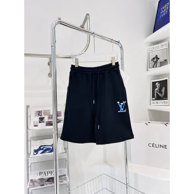 Шорты Louis Vuitton Snow Style "Black" фото № 2 Шорты Louis Vuitton Snow Style "Black" фото № 2