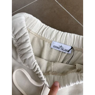 Шорты Stone Island Black Patch - Classic "White/Black" фото № 3