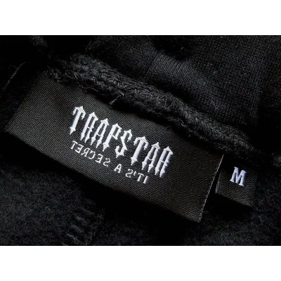 Штаны Trapstar Embroidered Front Logo On Multicolor Background With Small Mirror Inscription "Black" фото № 8 Штаны Trapstar Embroidered Front Logo On Multicolor Background With Small Mirror Inscription "Black" фото № 8