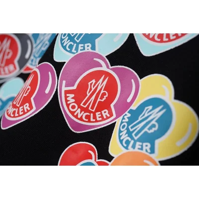 Свитшот Moncler Colored Hearts "Black" фото № 4