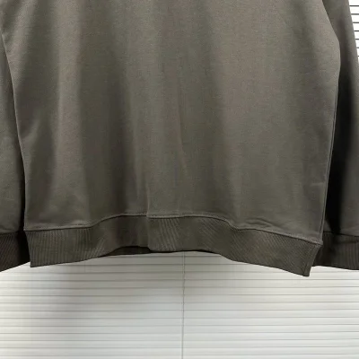 Свитшот Stone Island With Brand Logo On The Sleeve - Monochrome "Gray" фото № 7 Свитшот Stone Island With Brand Logo On The Sleeve - Monochrome "Gray" фото № 7