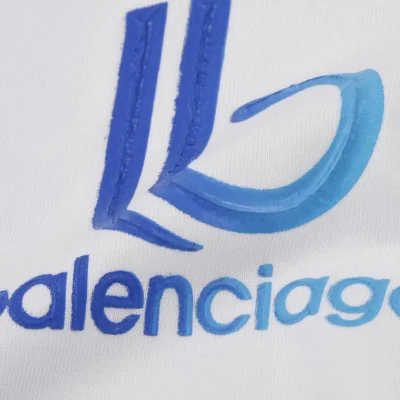 Футболка Balenciaga Printed With The Letter B "White" фото № 4 Футболка Balenciaga Printed With The Letter B "White" фото № 4