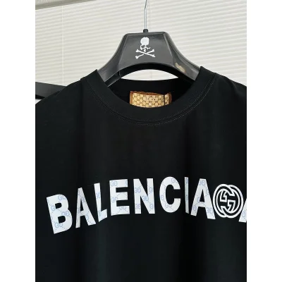 Футболка Balenciaga X Gucci With Plain Logo Print "Black" фото № 3