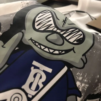 Футболка Burberry Rock And Roll "White" фото № 3 Футболка Burberry Rock And Roll "White" фото № 3