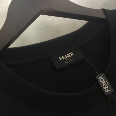 Футболка Fendi With Big Yellow Logo "Black" фото № 2
