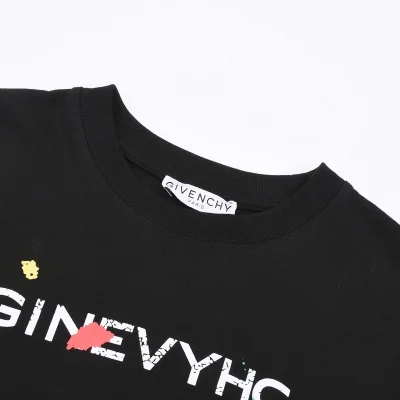 Футболка Givenchy With A Cracked Logo "Black" фото № 2