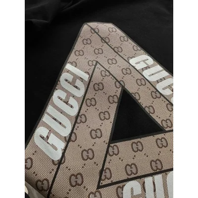 Футболка Gucci Triangle With An Inscription - Print "Black" фото № 4