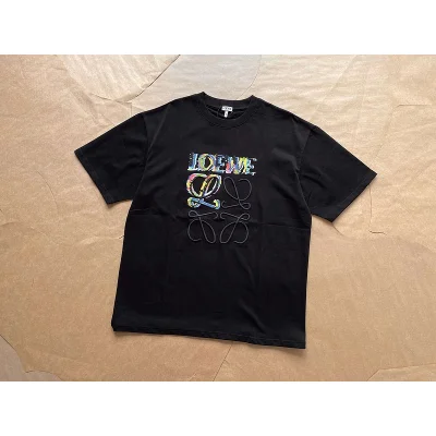 Футболка Loewe Colorful Logo "Black" фото № 3 Футболка Loewe Colorful Logo "Black" фото № 3